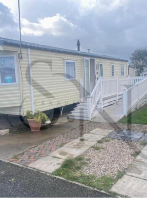 3 bed static caravan lyons Winkups
